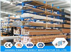 Double sided cantilever pallet racking